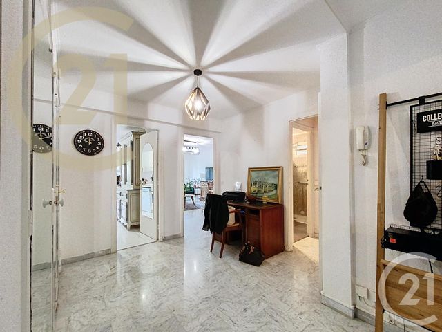Appartement F3 à vendre - 3 pièces - 76.12 m2 - CANNES - 06 - PROVENCE-ALPES-COTE-D-AZUR - Century 21 Immobilier Service