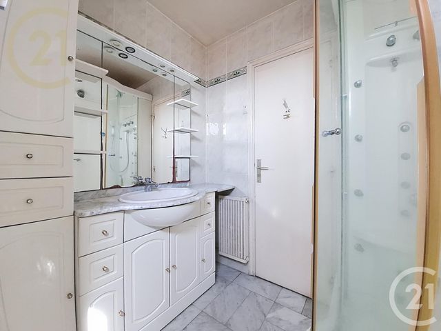 Appartement F3 à vendre - 3 pièces - 78.48 m2 - CANNES LA BOCCA - 06 - PROVENCE-ALPES-COTE-D-AZUR - Century 21 Immobilier Service