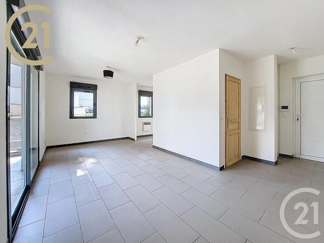 Appartement F1 à vendre - 1 pièce - 31.81 m2 - CANNES - 06 - PROVENCE-ALPES-COTE-D-AZUR - Century 21 Immobilier Service