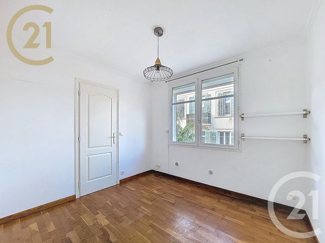 Afficher la photo en grand Appartement F2 à vendre - 2 pièces - 44.05 m2 - CANNES - 06 - PROVENCE-ALPES-COTE-D-AZUR - Century 21 Immobilier Service