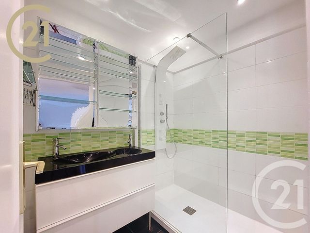 Appartement F2 à vendre - 2 pièces - 47.89 m2 - LE CANNET - 06 - PROVENCE-ALPES-COTE-D-AZUR - Century 21 Immobilier Service