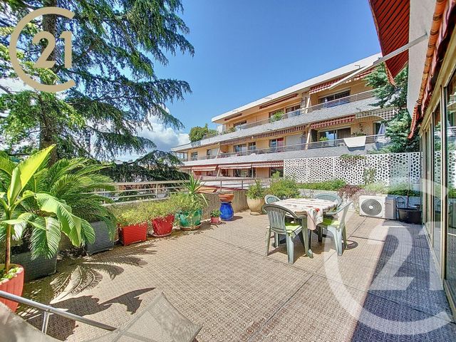 Appartement F2 à vendre - 2 pièces - 47.89 m2 - LE CANNET - 06 - PROVENCE-ALPES-COTE-D-AZUR - Century 21 Immobilier Service