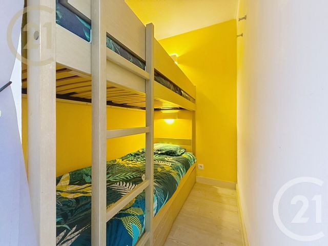 Afficher la photo en grand Appartement T3 à vendre - 3 pièces - 35.64 m2 - CANNES LA BOCCA - 06 - PROVENCE-ALPES-COTE-D-AZUR - Century 21 Immobilier Service