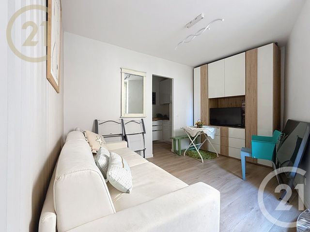 Appartement Studio à vendre - 1 pièce - 16.34 m2 - CANNES - 06 - PROVENCE-ALPES-COTE-D-AZUR - Century 21 Immobilier Service