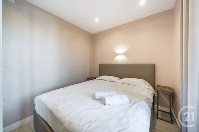 Afficher la photo en grand Appartement F2 à vendre - 2 pièces - 26.89 m2 - CANNES - 06 - PROVENCE-ALPES-COTE-D-AZUR - Century 21 Immobilier Service