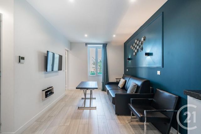 Afficher la photo en grand Appartement F2 à vendre - 2 pièces - 26.89 m2 - CANNES - 06 - PROVENCE-ALPES-COTE-D-AZUR - Century 21 Immobilier Service