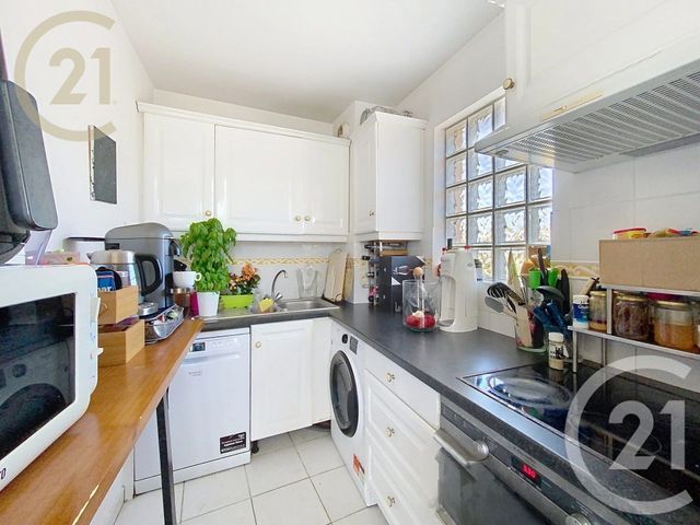 Appartement F3 à vendre - 3 pièces - 61.67 m2 - CANNES LA BOCCA - 06 - PROVENCE-ALPES-COTE-D-AZUR - Century 21 Immobilier Service