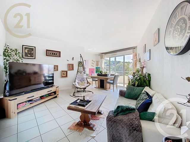 Appartement F3 à vendre - 3 pièces - 61.67 m2 - CANNES LA BOCCA - 06 - PROVENCE-ALPES-COTE-D-AZUR - Century 21 Immobilier Service