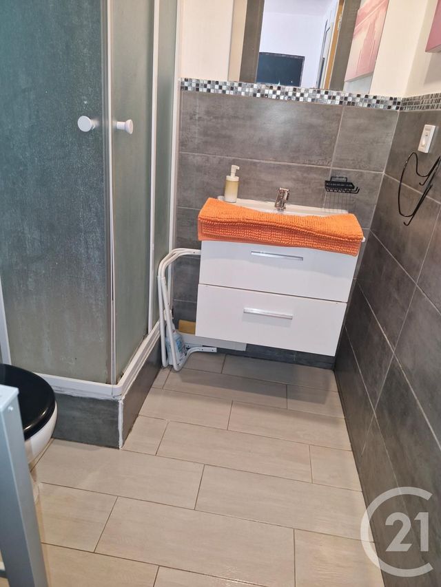 Afficher la photo en grand Appartement F1 à vendre - 1 pièce - 22.28 m2 - CANNES - 06 - PROVENCE-ALPES-COTE-D-AZUR - Century 21 Immobilier Service