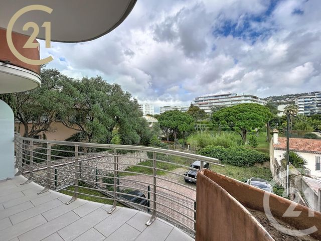 Appartement F3 à vendre - 3 pièces - 69.05 m2 - CANNES - 06 - PROVENCE-ALPES-COTE-D-AZUR - Century 21 Immobilier Service