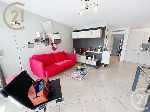 Appartement F3 à vendre - 3 pièces - 69.05 m2 - CANNES - 06 - PROVENCE-ALPES-COTE-D-AZUR - Century 21 Immobilier Service