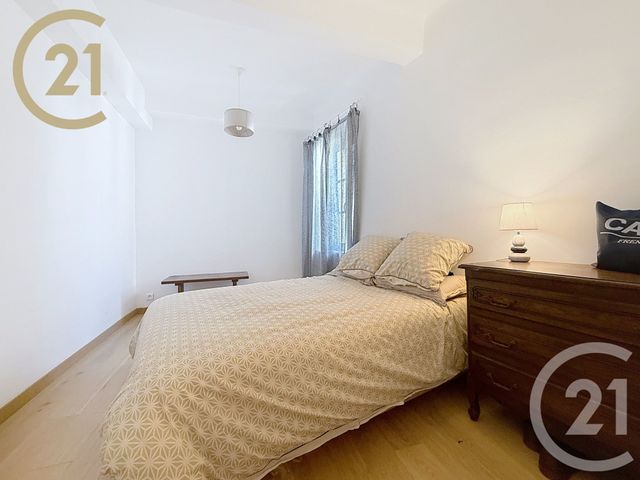 Afficher la photo en grand Appartement T2 à vendre - 2 pièces - 32.01 m2 - CANNES - 06 - PROVENCE-ALPES-COTE-D-AZUR - Century 21 Immobilier Service