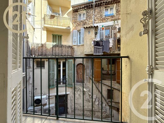 Afficher la photo en grand Appartement T2 à vendre - 2 pièces - 32.01 m2 - CANNES - 06 - PROVENCE-ALPES-COTE-D-AZUR - Century 21 Immobilier Service