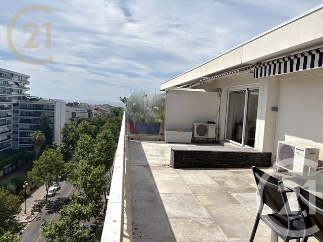 Appartement F3 à vendre - 3 pièces - 81.86 m2 - CANNES - 06 - PROVENCE-ALPES-COTE-D-AZUR - Century 21 Immobilier Service