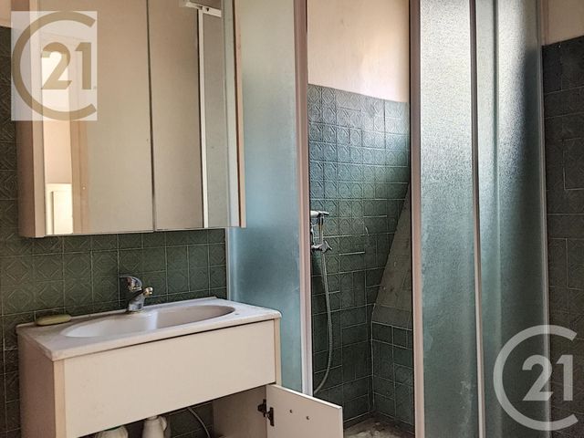 Appartement Chambre à vendre - 1 pièce - 12.96 m2 - CANNES - 06 - PROVENCE-ALPES-COTE-D-AZUR - Century 21 Immobilier Service