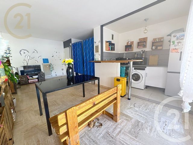 Appartement F2 à vendre - 2 pièces - 42.09 m2 - CANNES - 06 - PROVENCE-ALPES-COTE-D-AZUR - Century 21 Immobilier Service