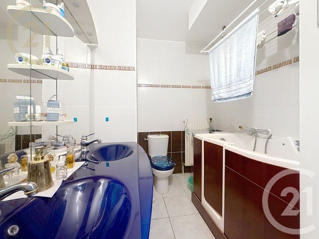 Appartement F2 à vendre - 2 pièces - 53.74 m2 - CANNES - 06 - PROVENCE-ALPES-COTE-D-AZUR - Century 21 Immobilier Service