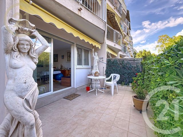 Appartement F2 à vendre - 2 pièces - 53.74 m2 - CANNES - 06 - PROVENCE-ALPES-COTE-D-AZUR - Century 21 Immobilier Service