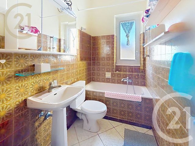 Appartement F6 à vendre - 6 pièces - 140.31 m2 - CANNES - 06 - PROVENCE-ALPES-COTE-D-AZUR - Century 21 Immobilier Service