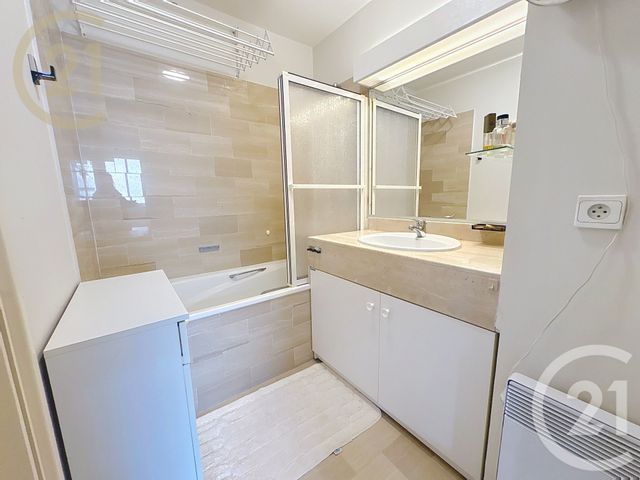 Appartement F2 à vendre - 2 pièces - 49.24 m2 - CANNES - 06 - PROVENCE-ALPES-COTE-D-AZUR - Century 21 Immobilier Service