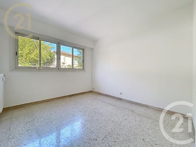 Appartement F3 à vendre - 3 pièces - 63.0 m2 - LE CANNET - 06 - PROVENCE-ALPES-COTE-D-AZUR - Century 21 Immobilier Service