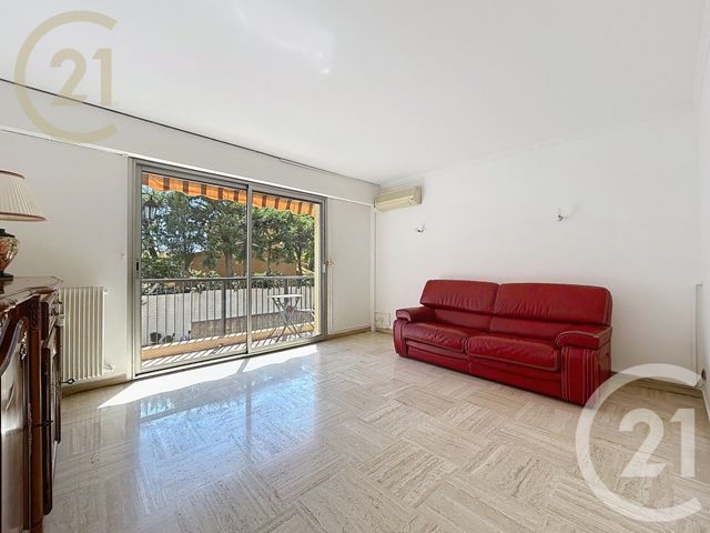 Appartement F3 à vendre - 3 pièces - 63.0 m2 - LE CANNET - 06 - PROVENCE-ALPES-COTE-D-AZUR - Century 21 Immobilier Service