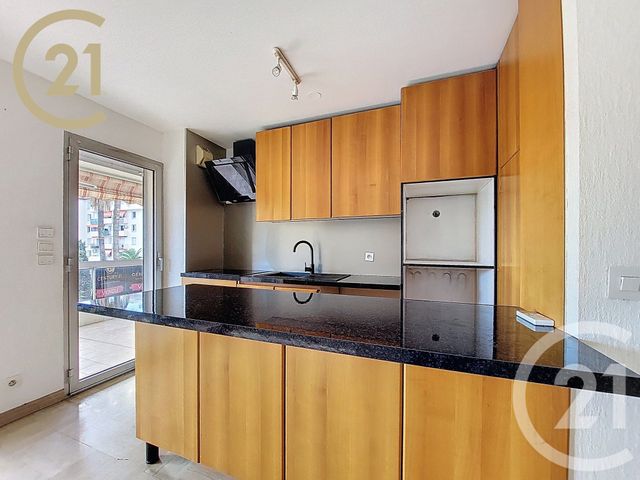 Appartement F2 à vendre - 2 pièces - 42.57 m2 - CANNES - 06 - PROVENCE-ALPES-COTE-D-AZUR - Century 21 Immobilier Service