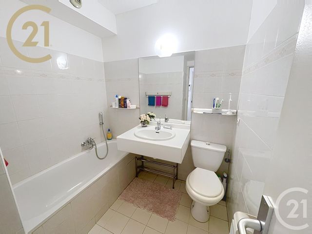 Appartement F1 à vendre - 1 pièce - 23.65 m2 - CANNES - 06 - PROVENCE-ALPES-COTE-D-AZUR - Century 21 Immobilier Service