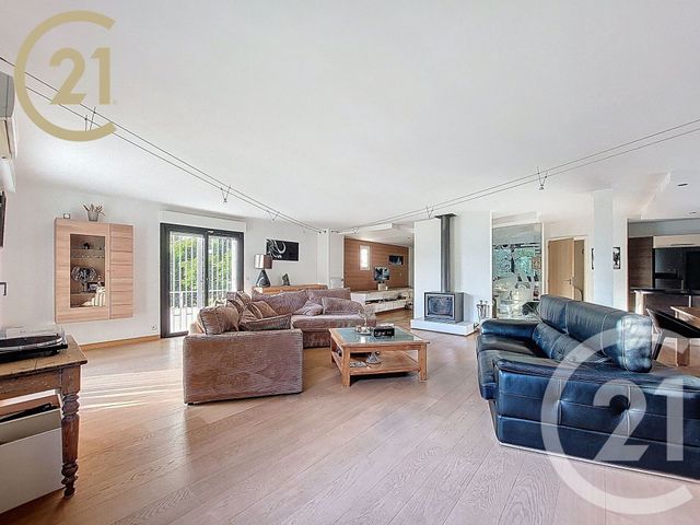 Appartement F4 à vendre - 4 pièces - 176.44 m2 - CANNES - 06 - PROVENCE-ALPES-COTE-D-AZUR - Century 21 Immobilier Service