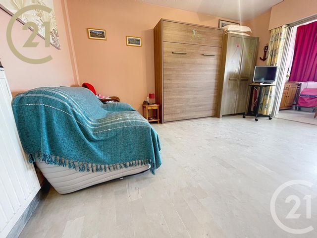 Appartement Studio à vendre - 1 pièce - 22.34 m2 - CANNES - 06 - PROVENCE-ALPES-COTE-D-AZUR - Century 21 Immobilier Service