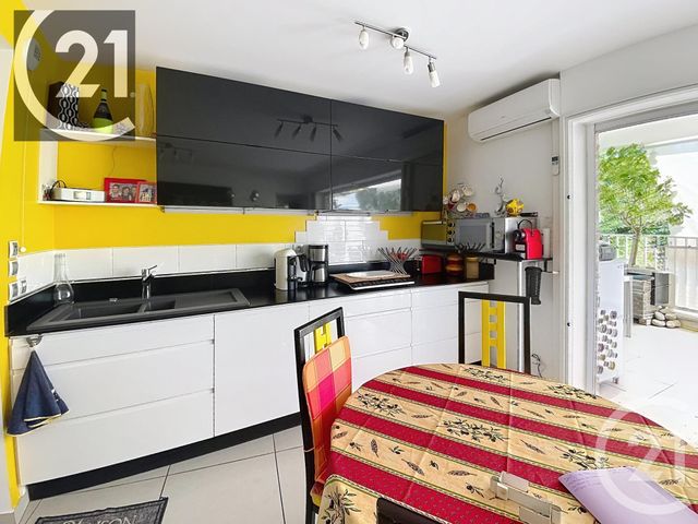 Appartement 2/3pp à vendre - 3 pièces - 44.8 m2 - CANNES - 06 - PROVENCE-ALPES-COTE-D-AZUR - Century 21 Immobilier Service