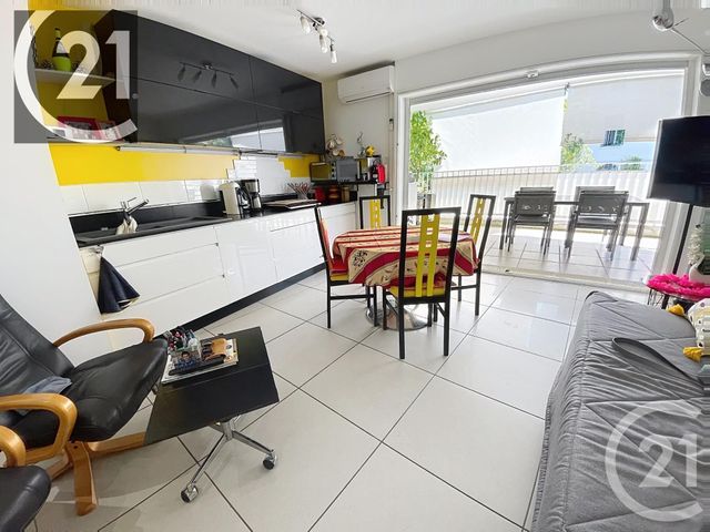Appartement 2/3pp à vendre - 3 pièces - 44.8 m2 - CANNES - 06 - PROVENCE-ALPES-COTE-D-AZUR - Century 21 Immobilier Service