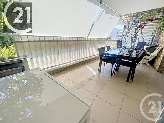 Appartement 2/3pp à vendre - 3 pièces - 44.8 m2 - CANNES - 06 - PROVENCE-ALPES-COTE-D-AZUR - Century 21 Immobilier Service