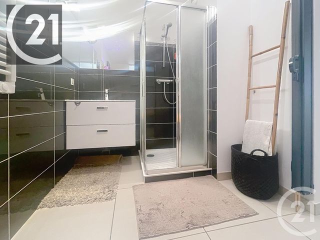 Appartement 2/3pp à vendre - 3 pièces - 44.8 m2 - CANNES - 06 - PROVENCE-ALPES-COTE-D-AZUR - Century 21 Immobilier Service
