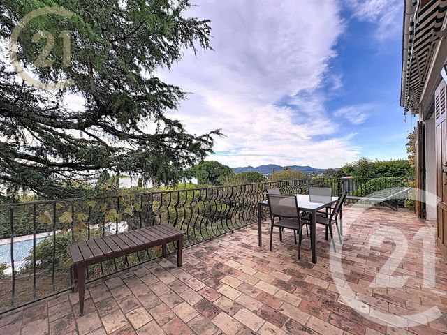 Afficher la photo en grand maison à vendre - 4 pièces - 164.0 m2 - CANNES LA BOCCA - 06 - PROVENCE-ALPES-COTE-D-AZUR - Century 21 Immobilier Service