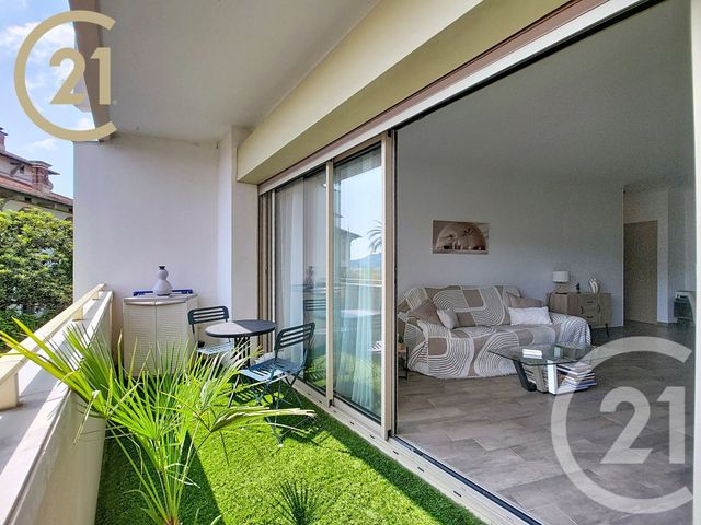 Appartement F2 à vendre - 2 pièces - 58.08 m2 - CANNES - 06 - PROVENCE-ALPES-COTE-D-AZUR - Century 21 Immobilier Service