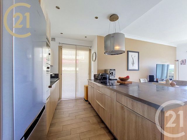 Appartement F2 à vendre - 2 pièces - 58.08 m2 - CANNES - 06 - PROVENCE-ALPES-COTE-D-AZUR - Century 21 Immobilier Service