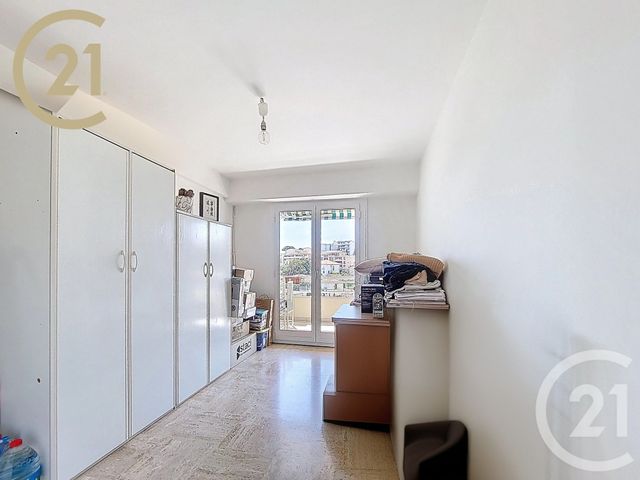 Afficher la photo en grand Appartement F3 à vendre - 3 pièces - 62.01 m2 - CANNES - 06 - PROVENCE-ALPES-COTE-D-AZUR - Century 21 Immobilier Service