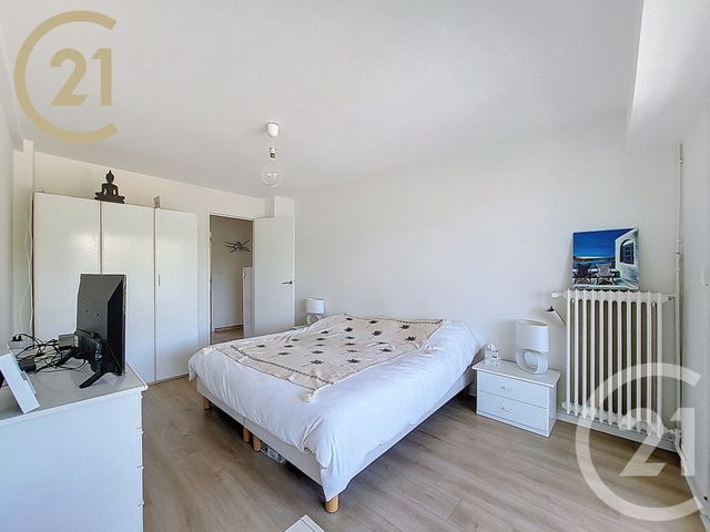 Afficher la photo en grand Appartement F3 à vendre - 3 pièces - 62.01 m2 - CANNES - 06 - PROVENCE-ALPES-COTE-D-AZUR - Century 21 Immobilier Service