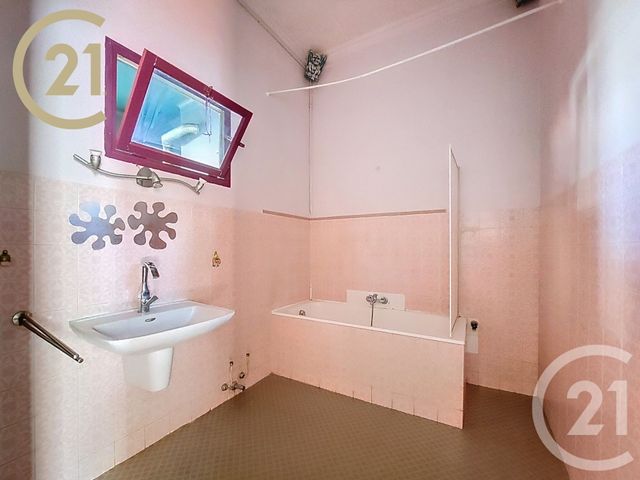 Appartement F2 à vendre - 2 pièces - 55.87 m2 - CANNES - 06 - PROVENCE-ALPES-COTE-D-AZUR - Century 21 Immobilier Service