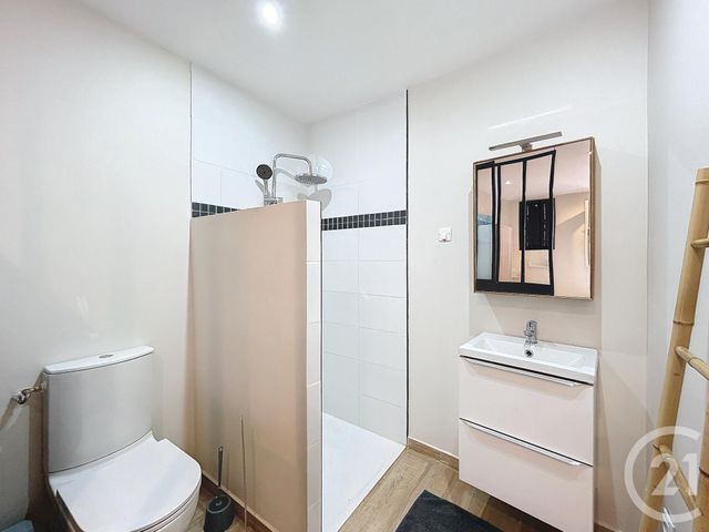 Afficher la photo en grand maison à louer - 4 pièces - 65.27 m2 - CANNES - 06 - PROVENCE-ALPES-COTE-D-AZUR - Century 21 Immobilier Service