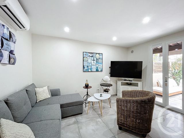 Afficher la photo en grand maison à louer - 4 pièces - 65.27 m2 - CANNES - 06 - PROVENCE-ALPES-COTE-D-AZUR - Century 21 Immobilier Service