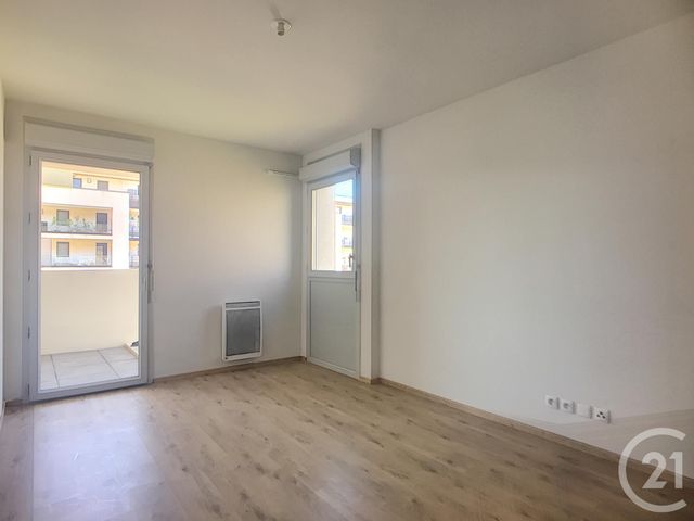 Appartement F2 à louer - 2 pièces - 47.3 m2 - CANNES LA BOCCA - 06 - PROVENCE-ALPES-COTE-D-AZUR - Century 21 Immobilier Service