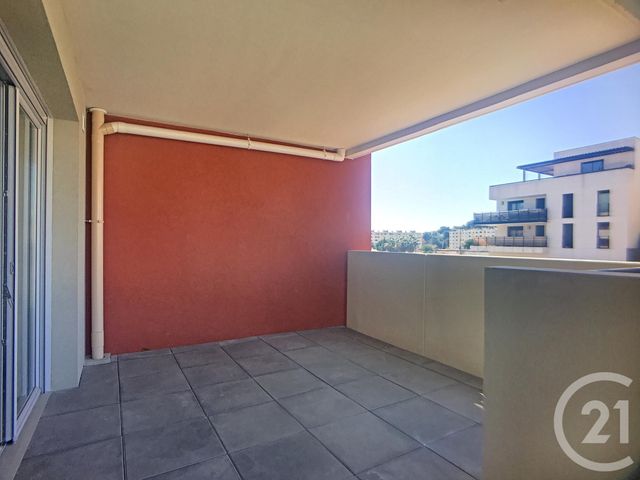 Appartement F2 à louer - 2 pièces - 47.3 m2 - CANNES LA BOCCA - 06 - PROVENCE-ALPES-COTE-D-AZUR - Century 21 Immobilier Service