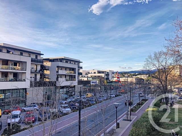 Appartement F2 à louer - 2 pièces - 47.3 m2 - CANNES LA BOCCA - 06 - PROVENCE-ALPES-COTE-D-AZUR - Century 21 Immobilier Service