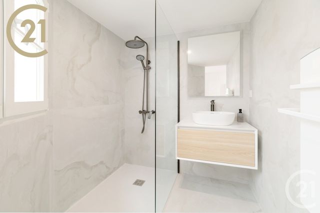 Appartement F3 à vendre - 3 pièces - 95.55 m2 - CANNES - 06 - PROVENCE-ALPES-COTE-D-AZUR - Century 21 Immobilier Service