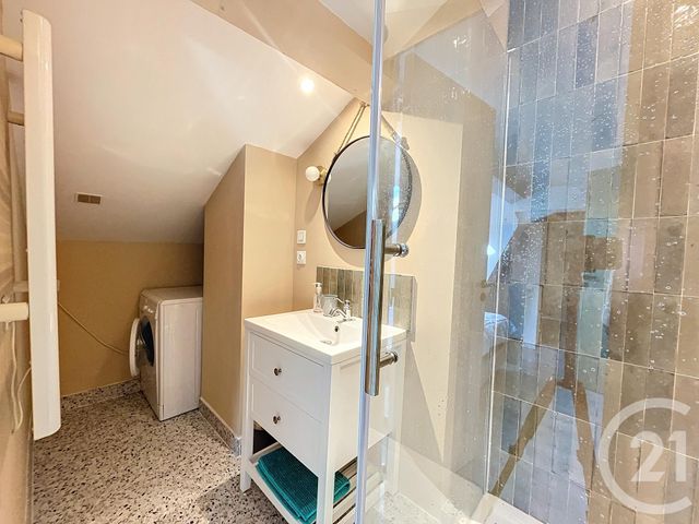 Appartement T2 à louer - 2 pièces - 23.25 m2 - CANNES - 06 - PROVENCE-ALPES-COTE-D-AZUR - Century 21 Immobilier Service