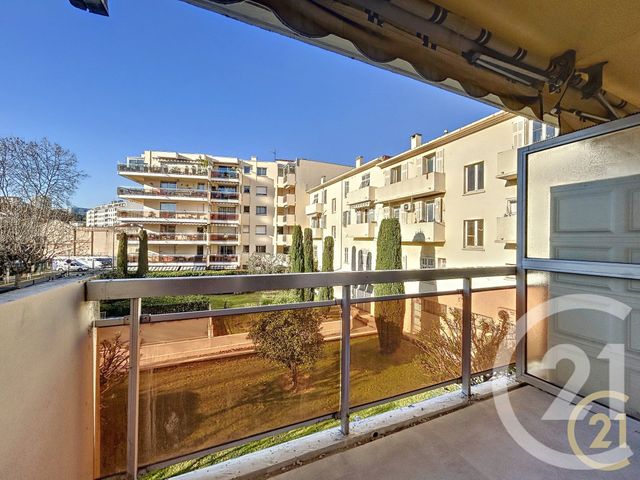 Appartement F3 à vendre - 3 pièces - 71.0 m2 - CANNES - 06 - PROVENCE-ALPES-COTE-D-AZUR - Century 21 Immobilier Service