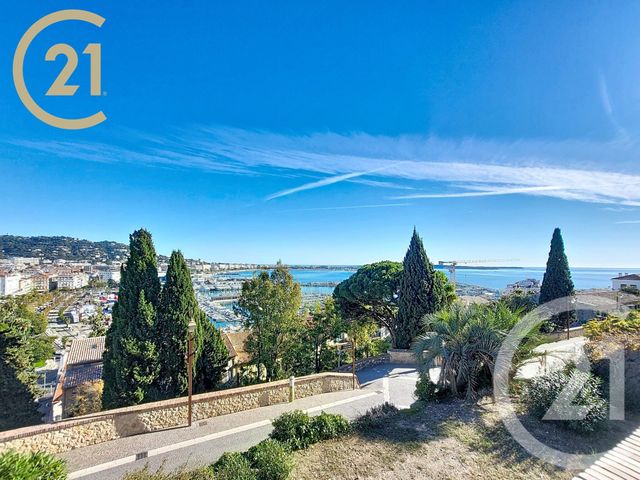 Appartement F4 à vendre - 4 pièces - 84.42 m2 - CANNES - 06 - PROVENCE-ALPES-COTE-D-AZUR - Century 21 Immobilier Service