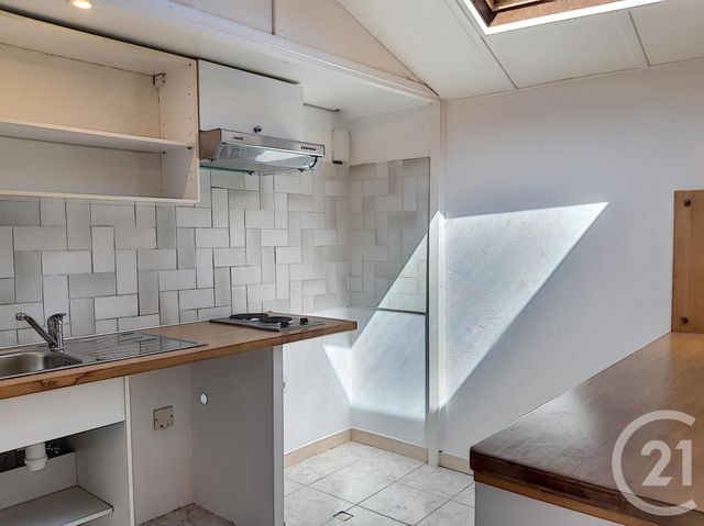 Appartement F1 à louer - 1 pièce - 31.78 m2 - CANNES - 06 - PROVENCE-ALPES-COTE-D-AZUR - Century 21 Immobilier Service